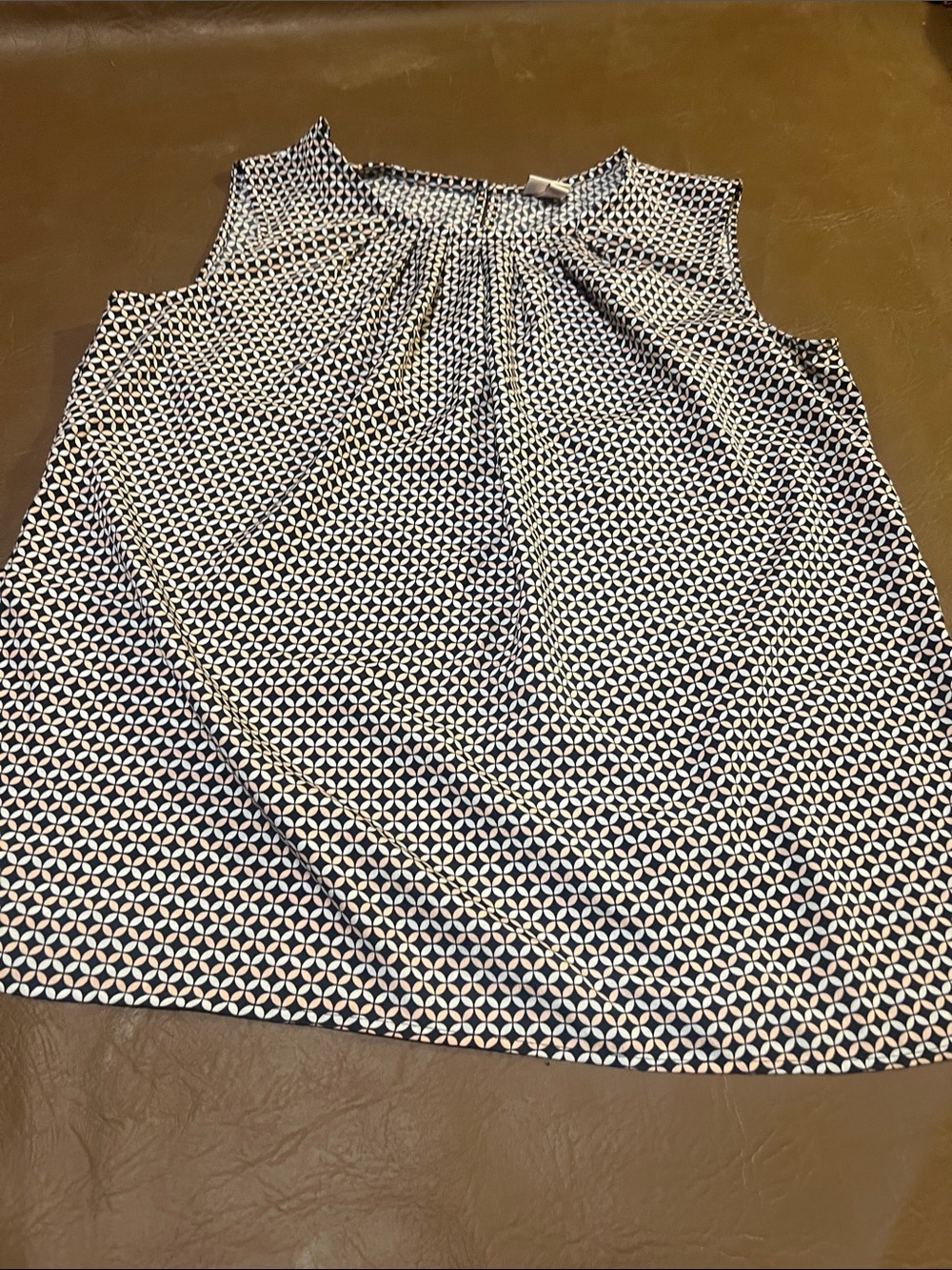 Merona Navy and White Geometric Sleeveless Shell